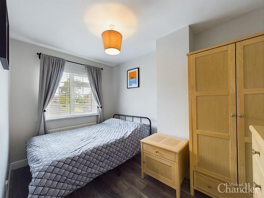 4 Beaufort Gardens