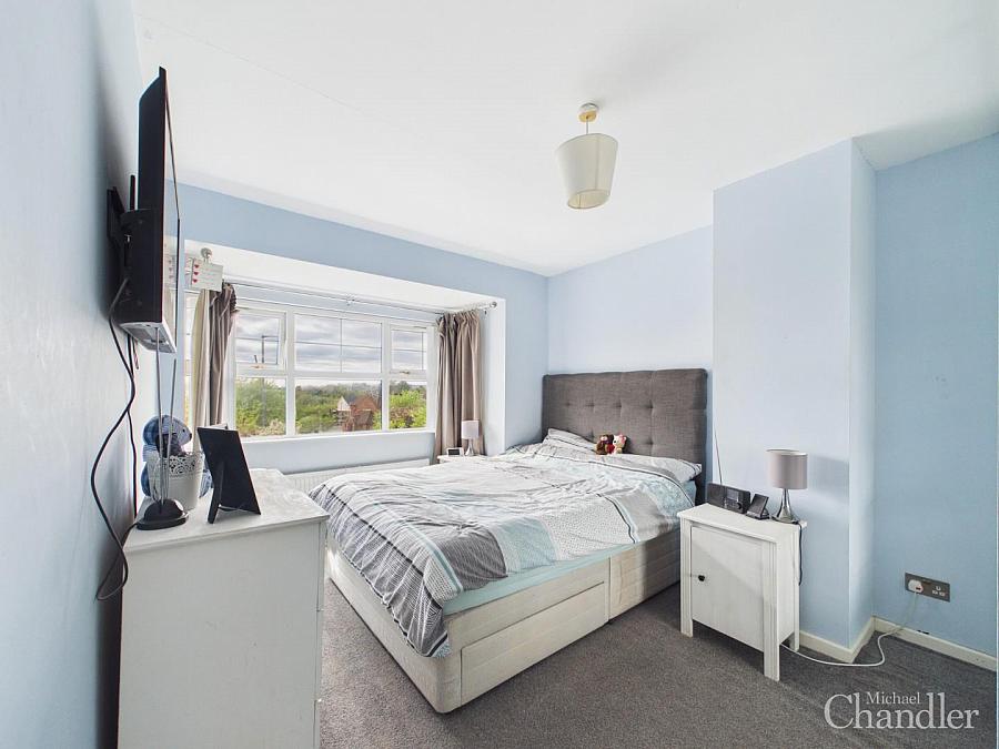 2 Ballylenaghan Park
