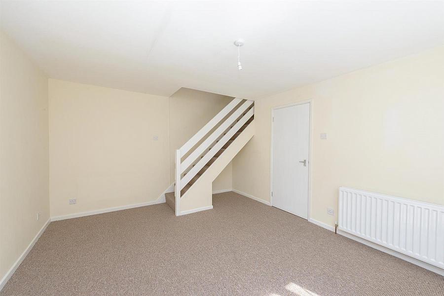 4 Sycamore Grove