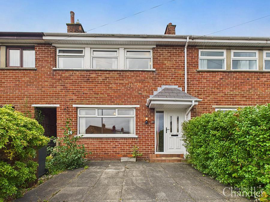 6 Grays Park Drive
