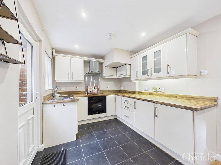 6 Grays Park Drive