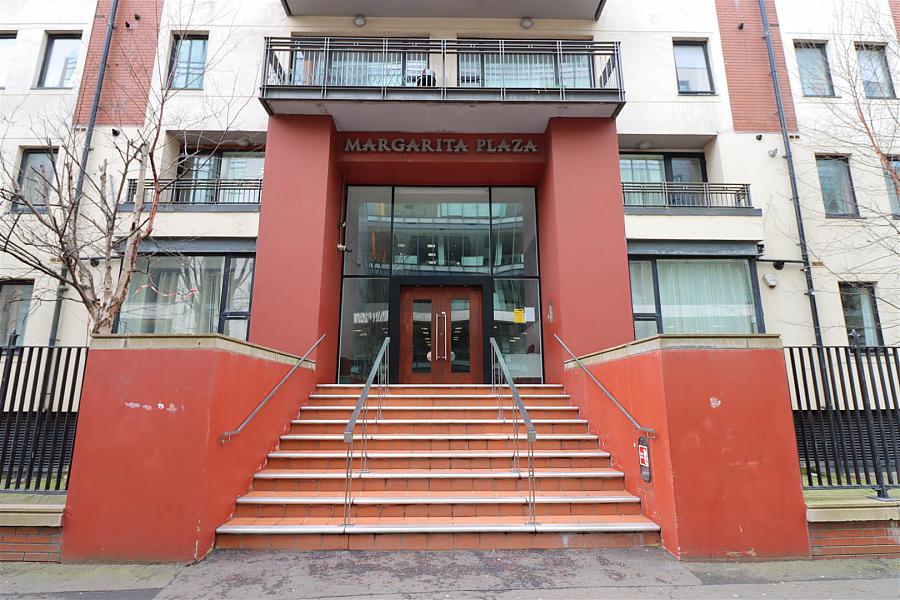 Apt 203 Margarita Plaza 81 Adelaide Street