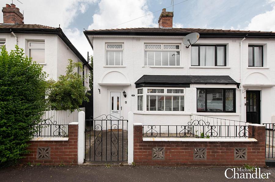 11 Ravenhill Crescent