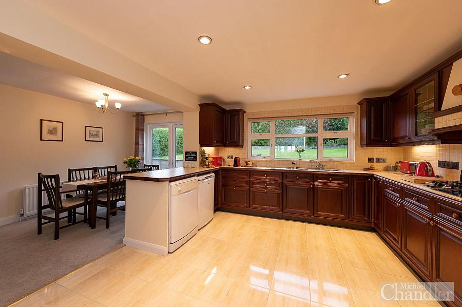 250 Saintfield Road