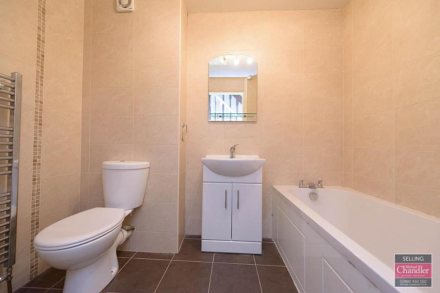 35 Eliza Street Close
