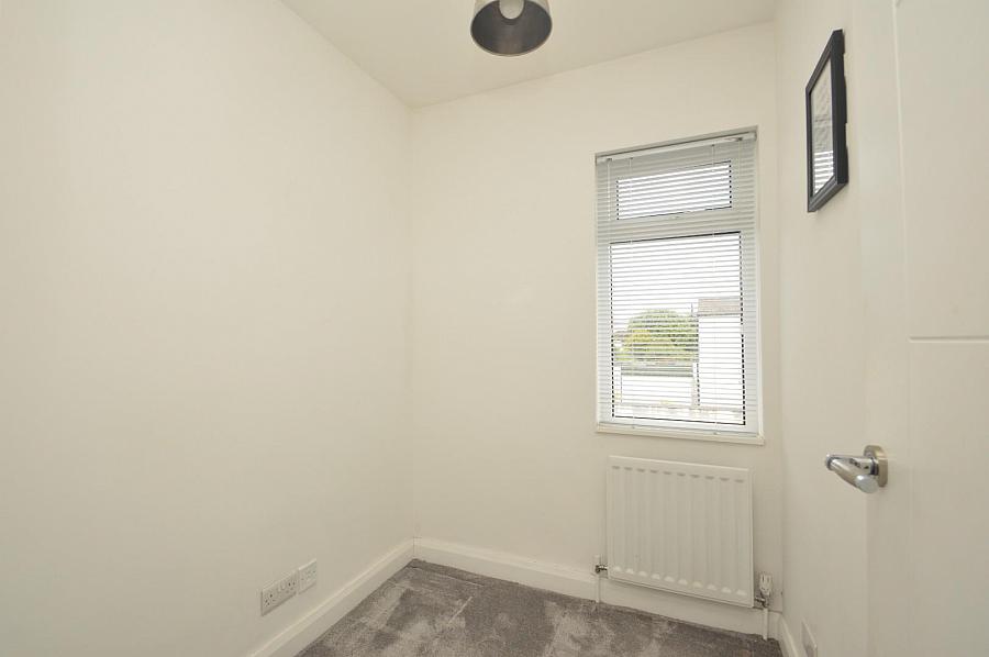 109 Ravenhill Gardens