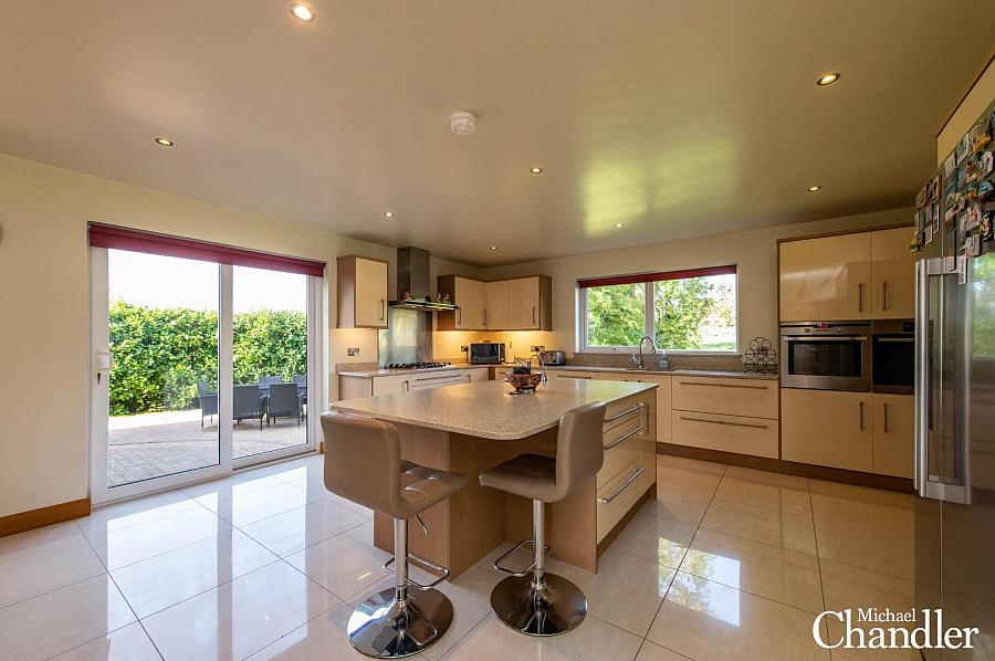36 Tullyhubbert Road
