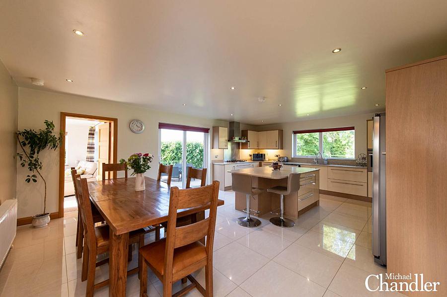 36 Tullyhubbert Road