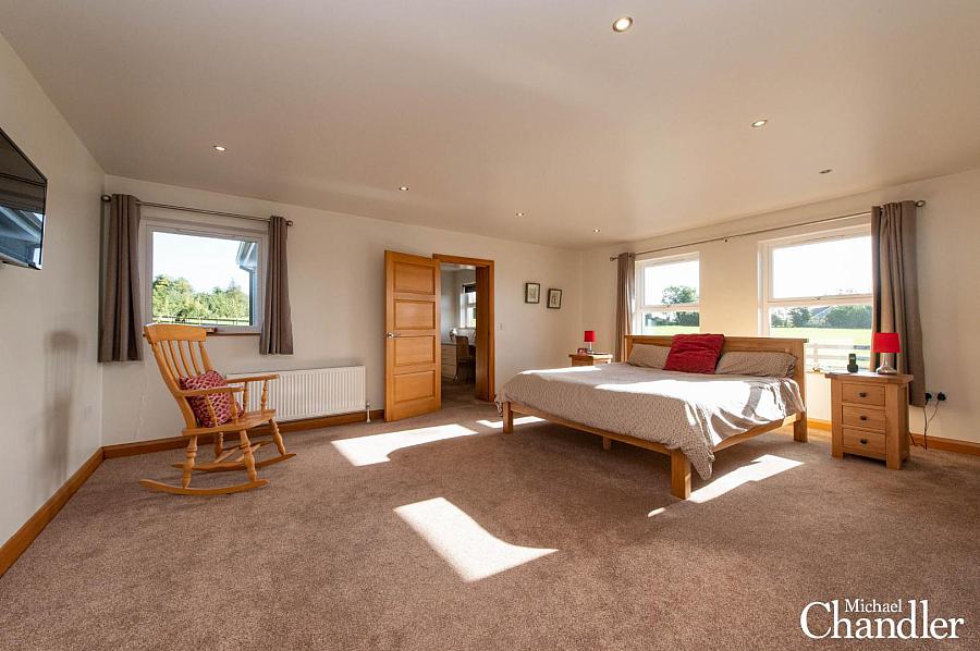 36 Tullyhubbert Road