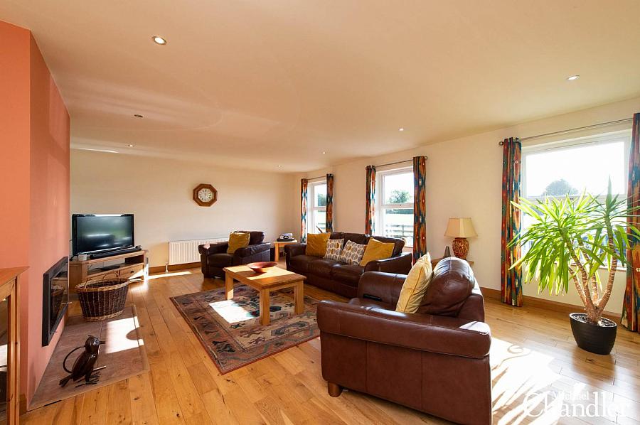 36 Tullyhubbert Road