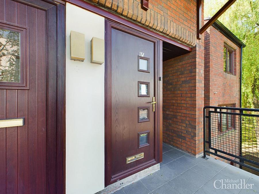Apt, 6f Stranmillis Court