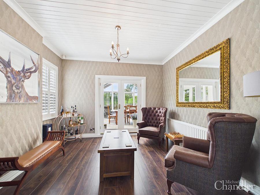 64 Lisburn Road