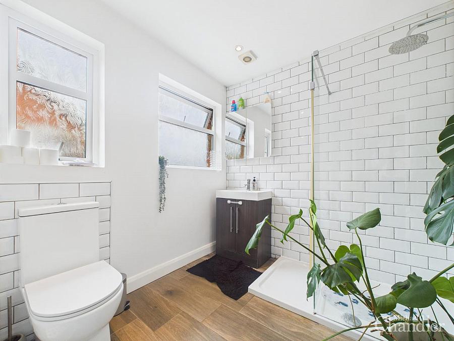 6 Wynchurch Walk