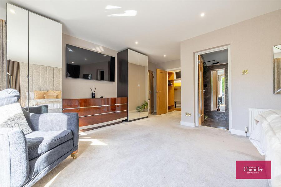 6 Glen Road