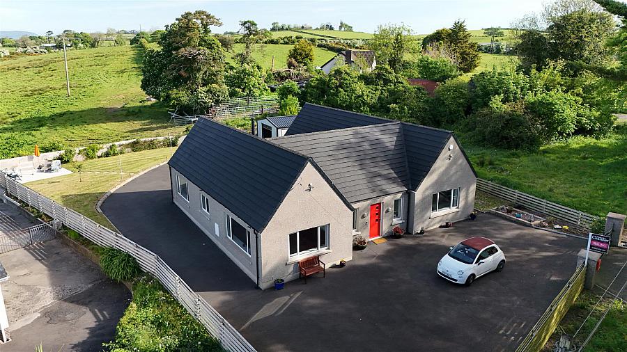 82A Manse Road 82A Manse Road