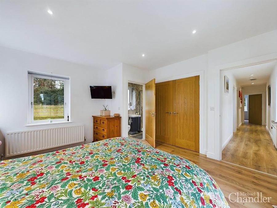 82A Manse Road 82A Manse Road