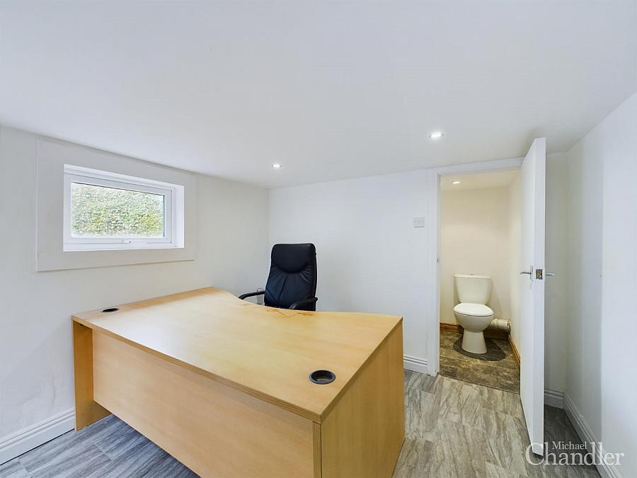 2 Castle Court 2 Castle Court