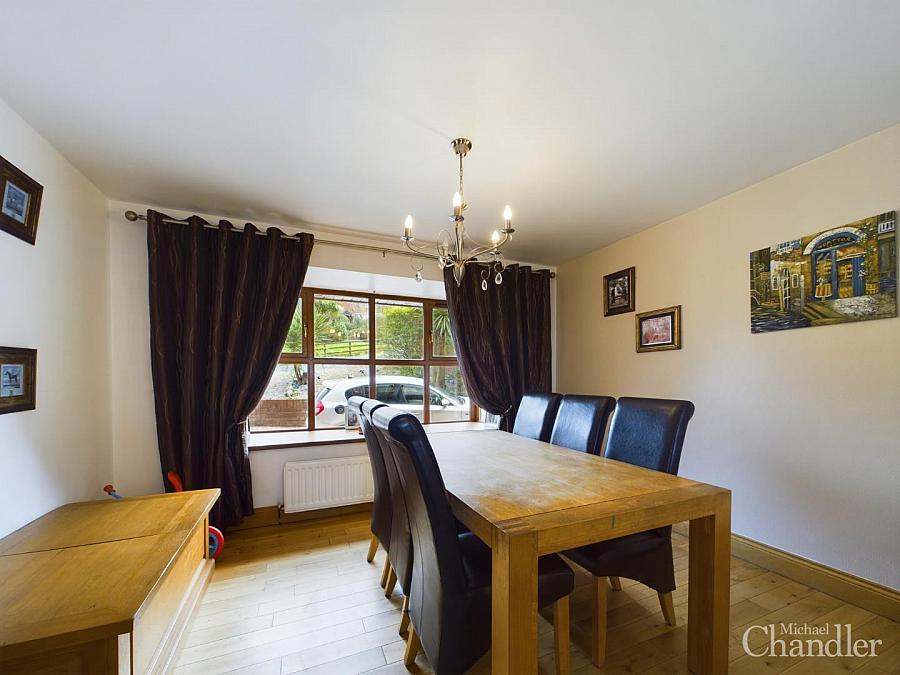 2 Castle Court 2 Castle Court