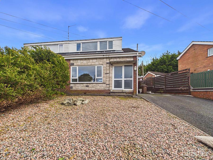 16 Old Saintfield Road