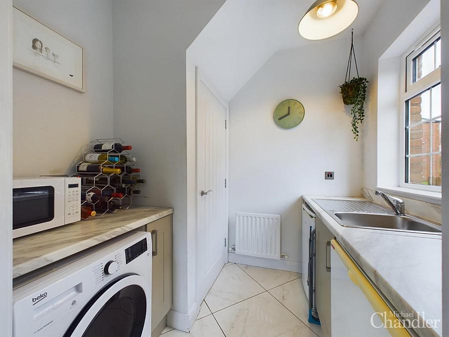 37 Moss Lane
