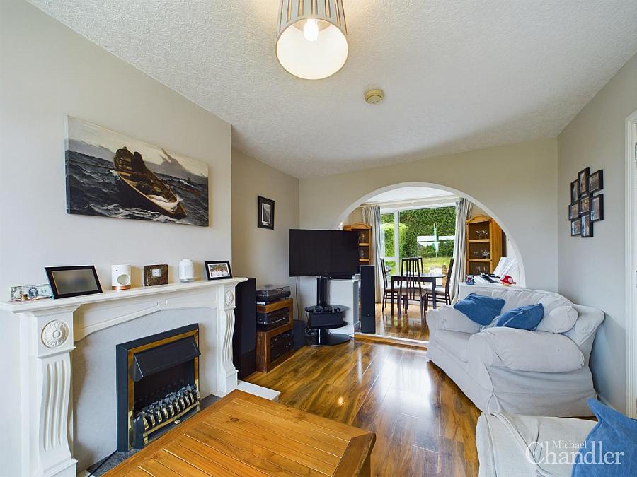 24 Castlemore Avenue 24 Castlemore Avenue