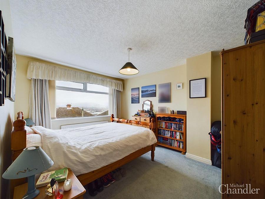 24 Castlemore Avenue 24 Castlemore Avenue