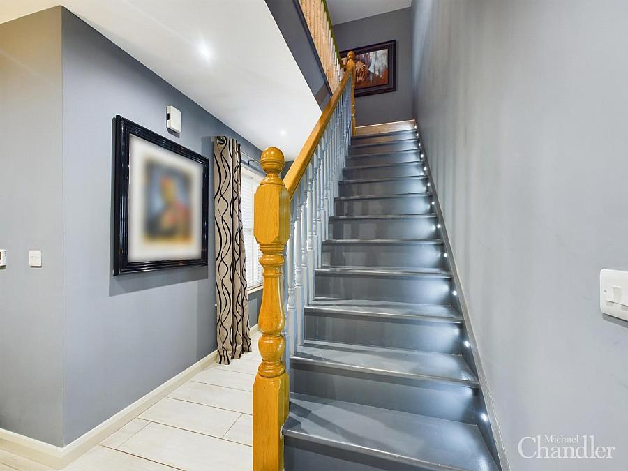 1 Hillsborough Road Mews