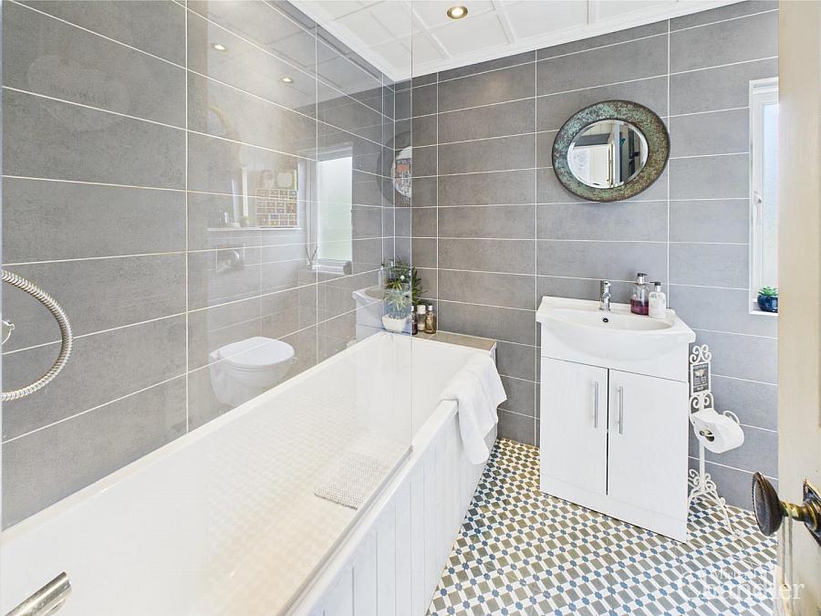 41 Upper Knockbreda Road