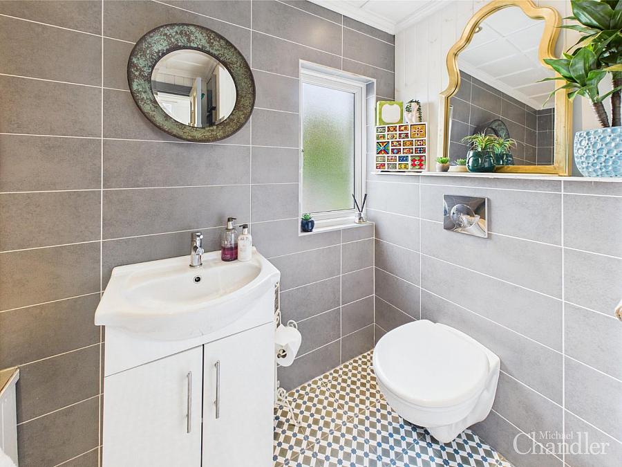 41 Upper Knockbreda Road