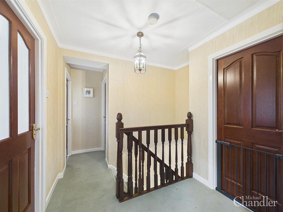 5 Whinney Heights