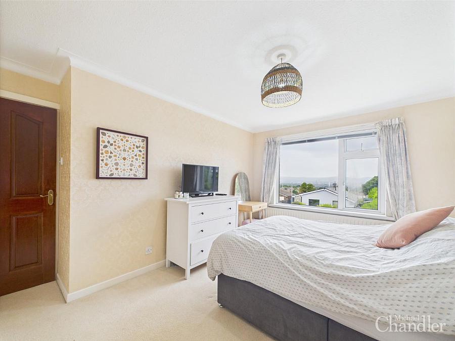 5 Whinney Heights