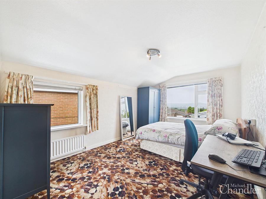 5 Whinney Heights