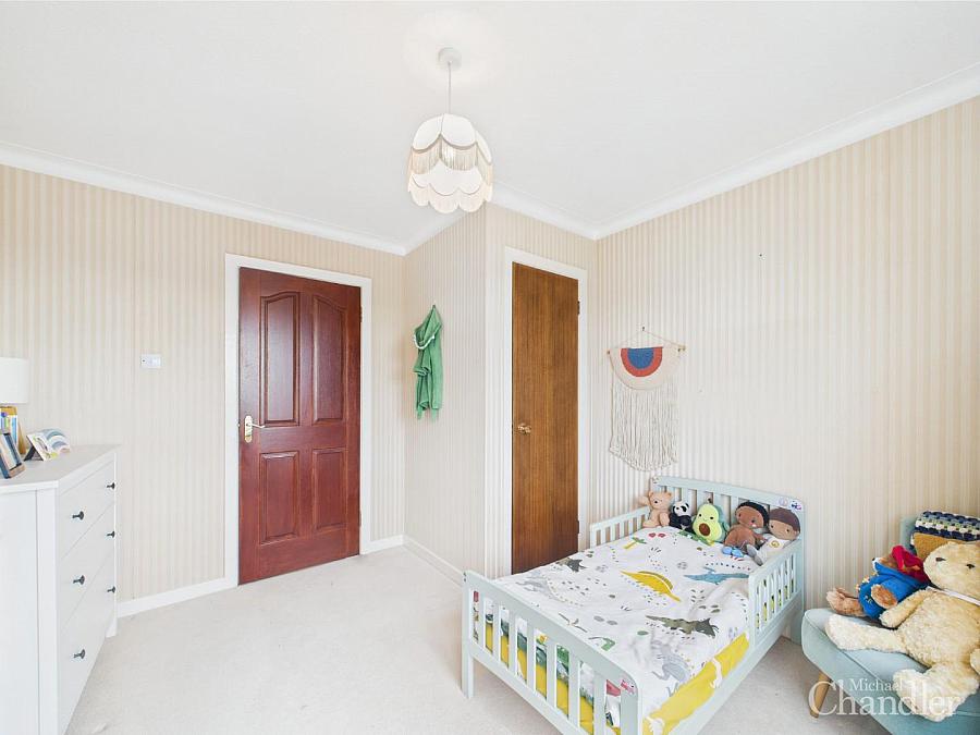 5 Whinney Heights