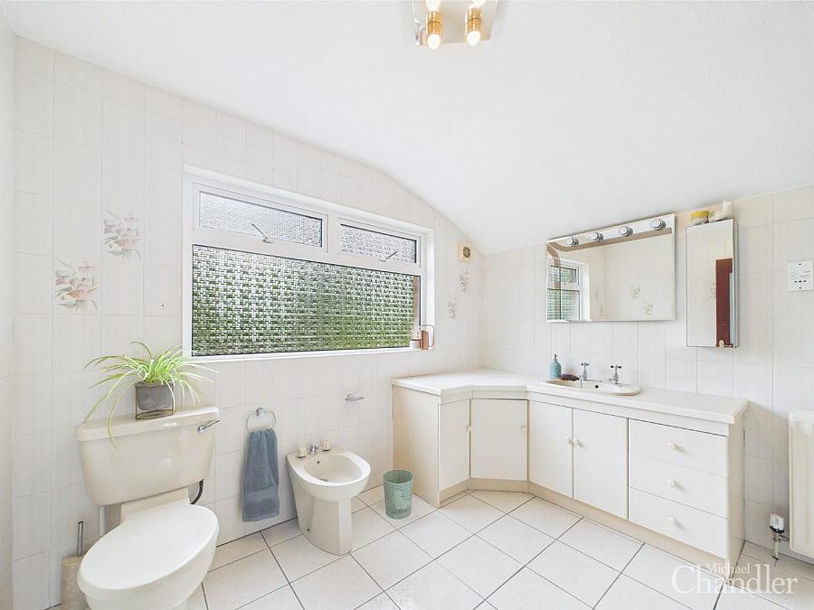 5 Whinney Heights