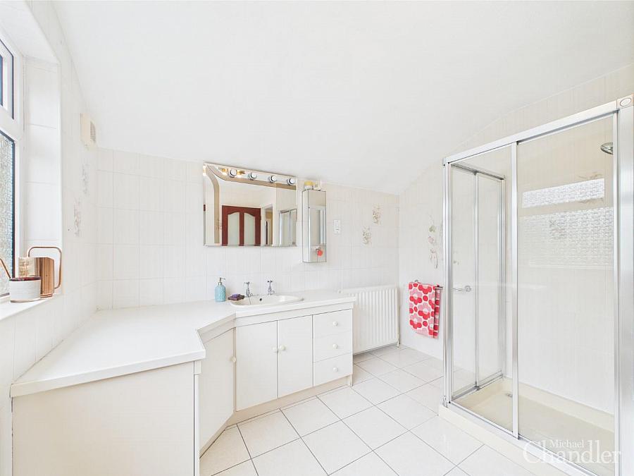 5 Whinney Heights