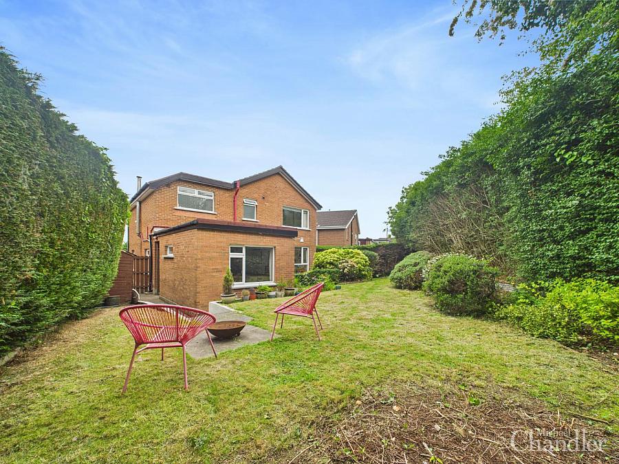 5 Whinney Heights
