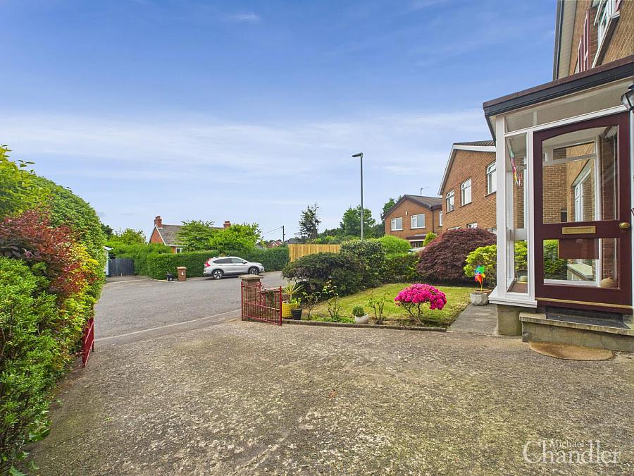 5 Whinney Heights