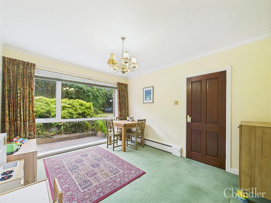 5 Whinney Heights