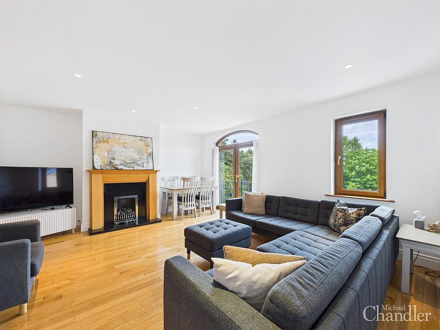 17 Oakhill