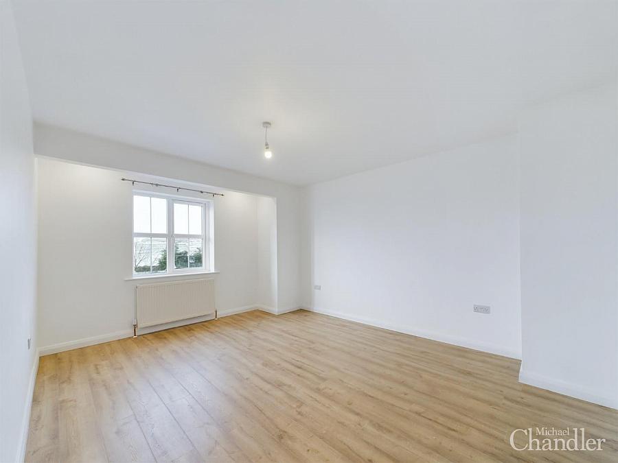 14 The Cottages Upper Springfield Road