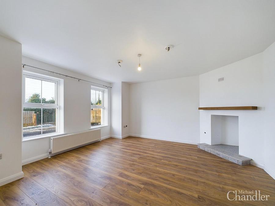 14 The Cottages Upper Springfield Road