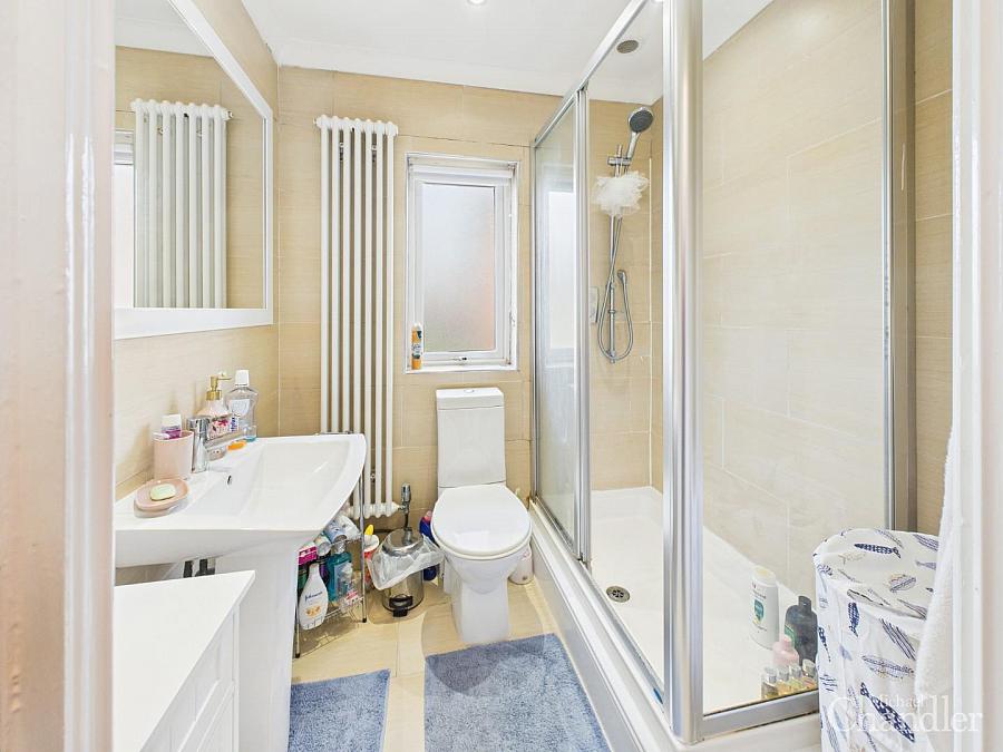 21B Dundonald Heights