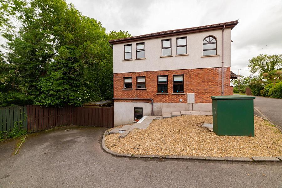 39 Saintfield Road