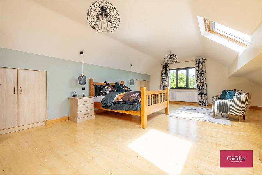 41 Lisleen Road South