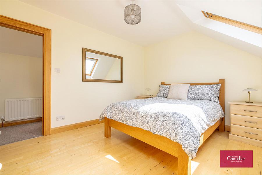 41 Lisleen Road South