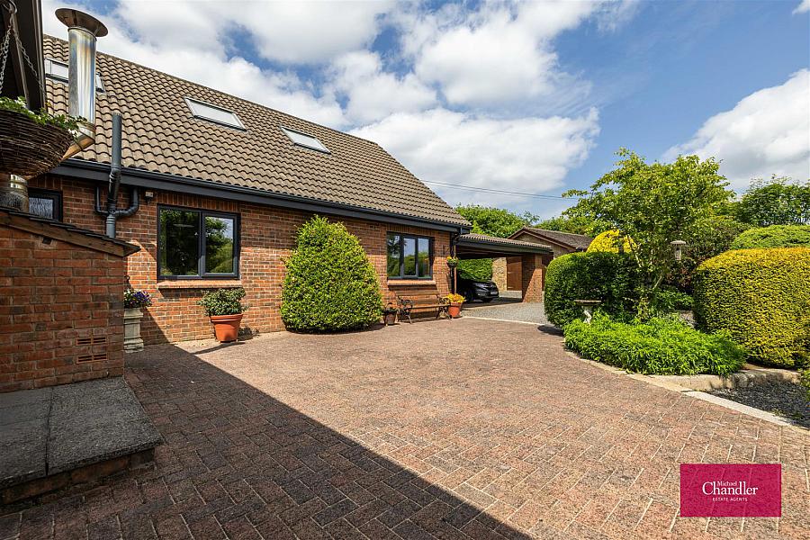 41 Lisleen Road South