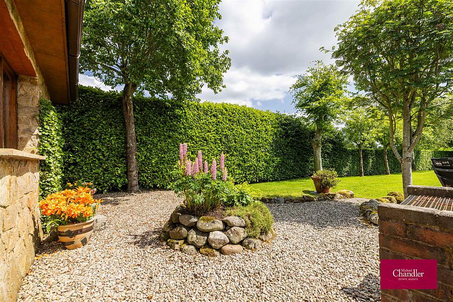 41 Lisleen Road South