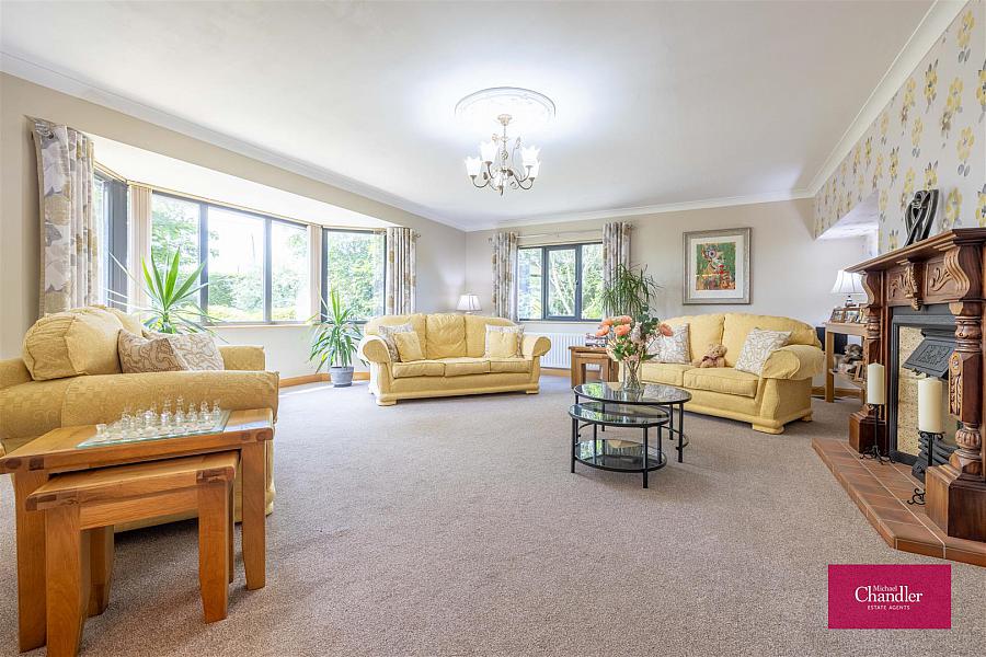 41 Lisleen Road South