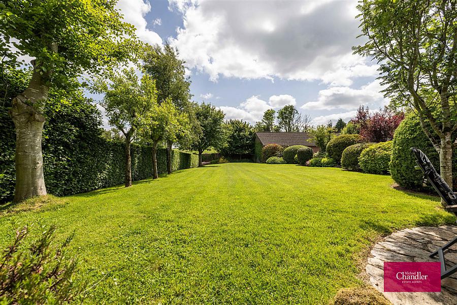 41 Lisleen Road South