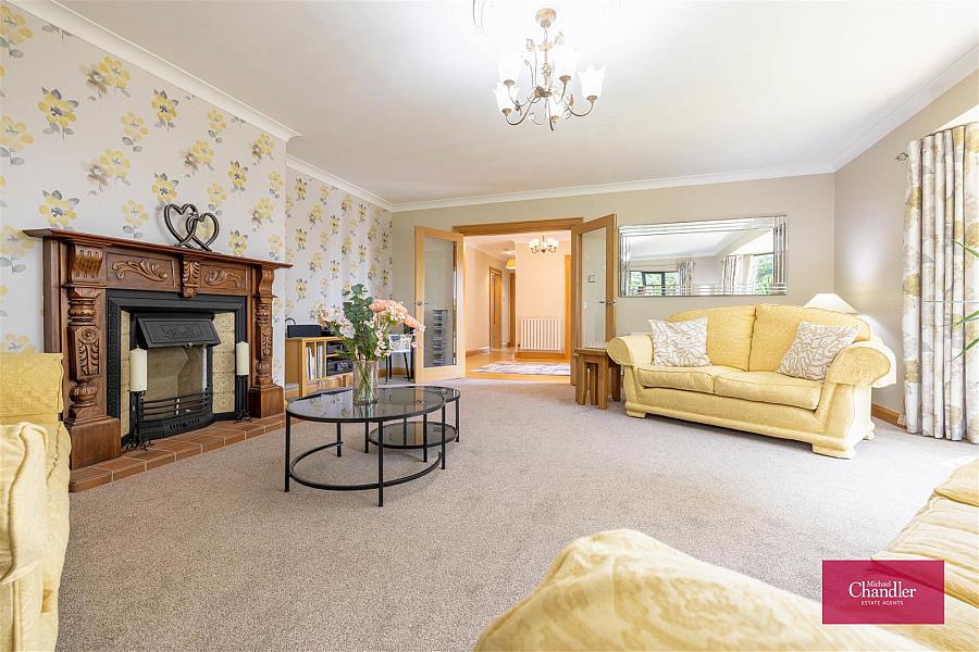41 Lisleen Road South